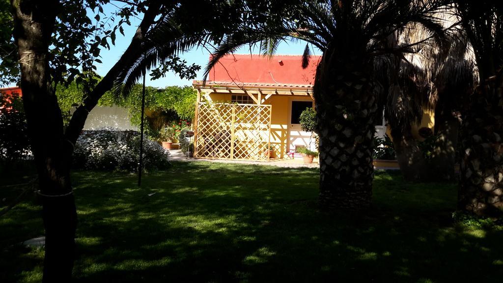Casa Di Campagna Dal Pozzo Сорсо Стая снимка